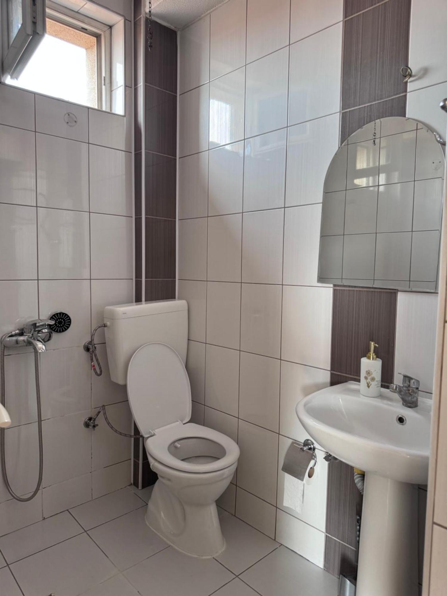 Hotel Balkan Skopje Ngoại thất bức ảnh
